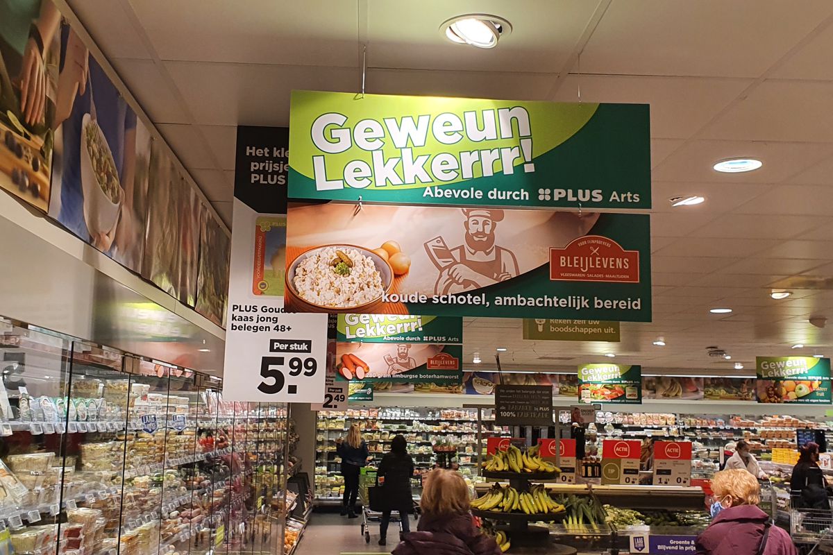 Ambachtelijke Koude Schotel van Bleijlevens is een product in de Geweun Lekkerrr! reclame actie campagne bij Plus Wilma & Jos Arts in Landgraaf